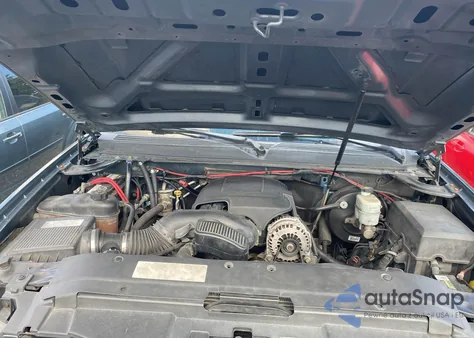 2008 Chevrolet Suburban 1500 Lt из США, поврежденный, VIN 1GNFC16068R157786